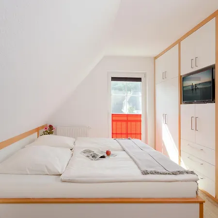 Tatil Evi Haus 113, Birkenweg 6 A Karlshagen